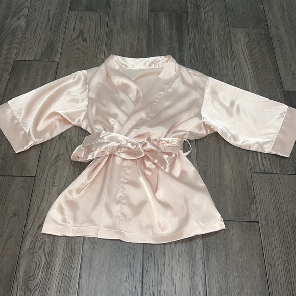 Custom Gabriella rhinestone name silk like toddler girl robe - Picture 7 of 7